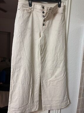 Wide Leg Women’s Pants in Off-White/Cream